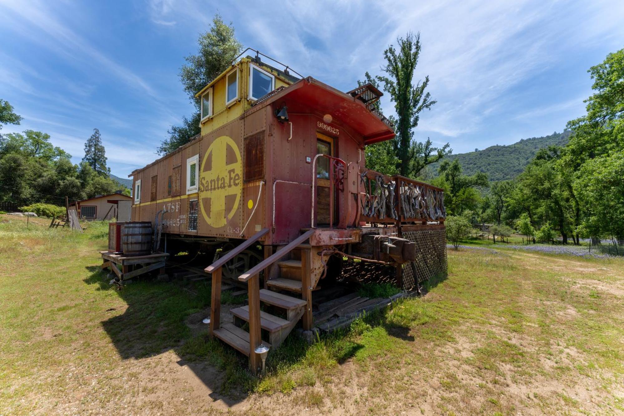 Little Red Caboose Villa Oakhurst Exteriör bild